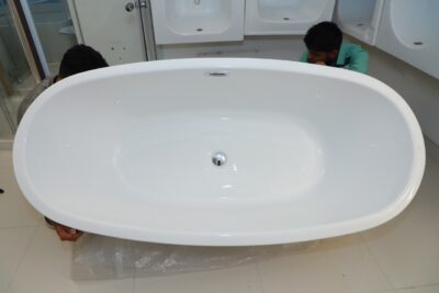 freestanding tub