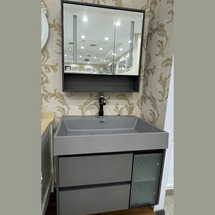 Mirror cabinet 80x50cm grey