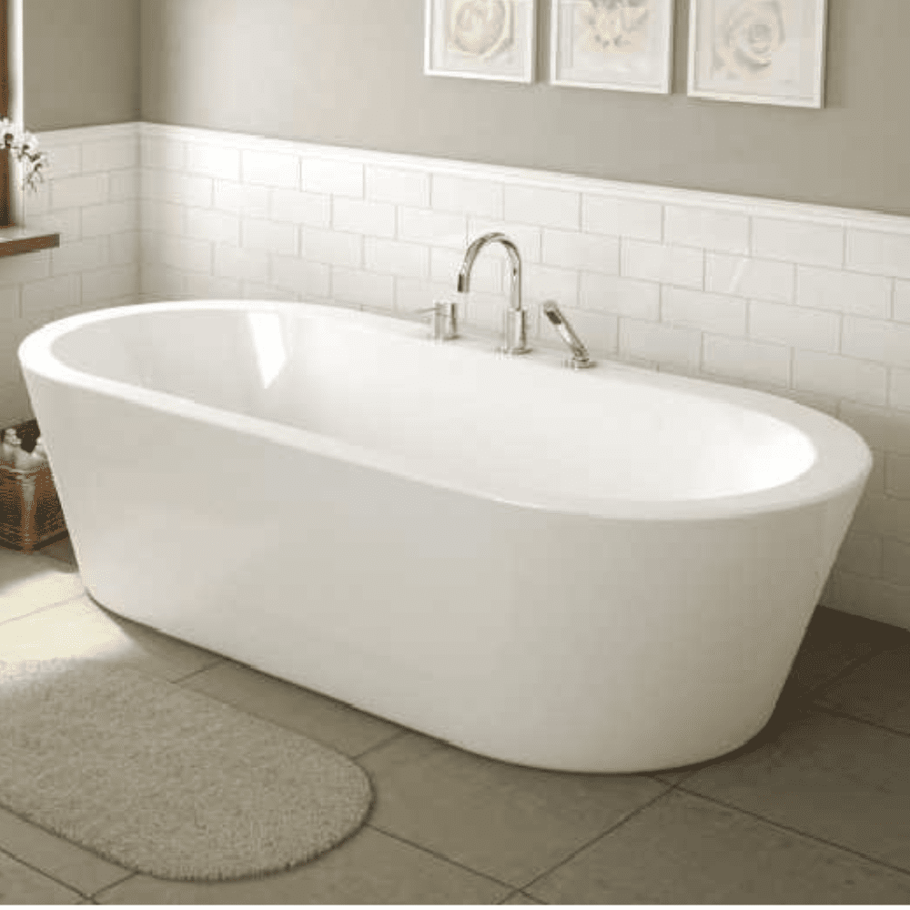 Freestanding white bathtub size 180x84cm dubai