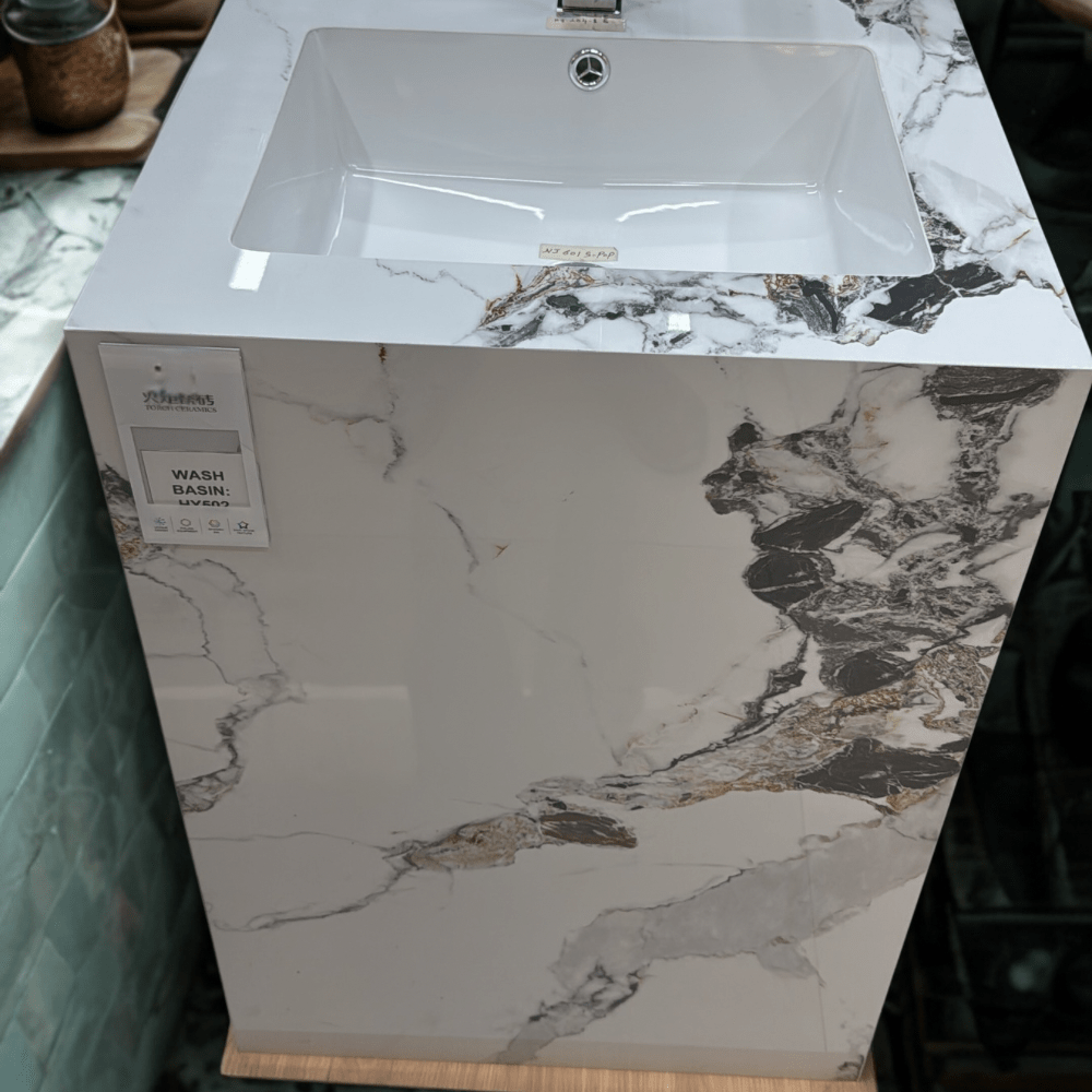 Freestanding floor stand wash basin