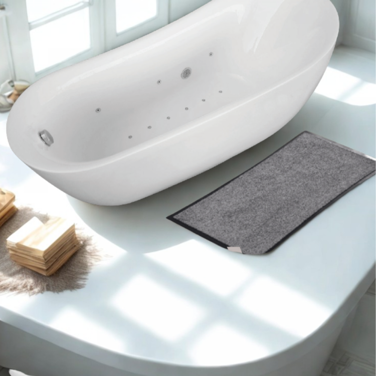 Lavish Acrylic Freestanding Jacuzzi Bathtub – Glossy Finish